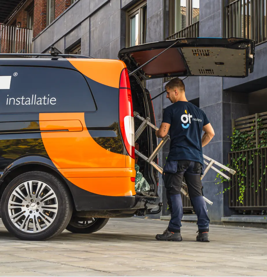 Werkbus van GT Installatie uit Venlo
